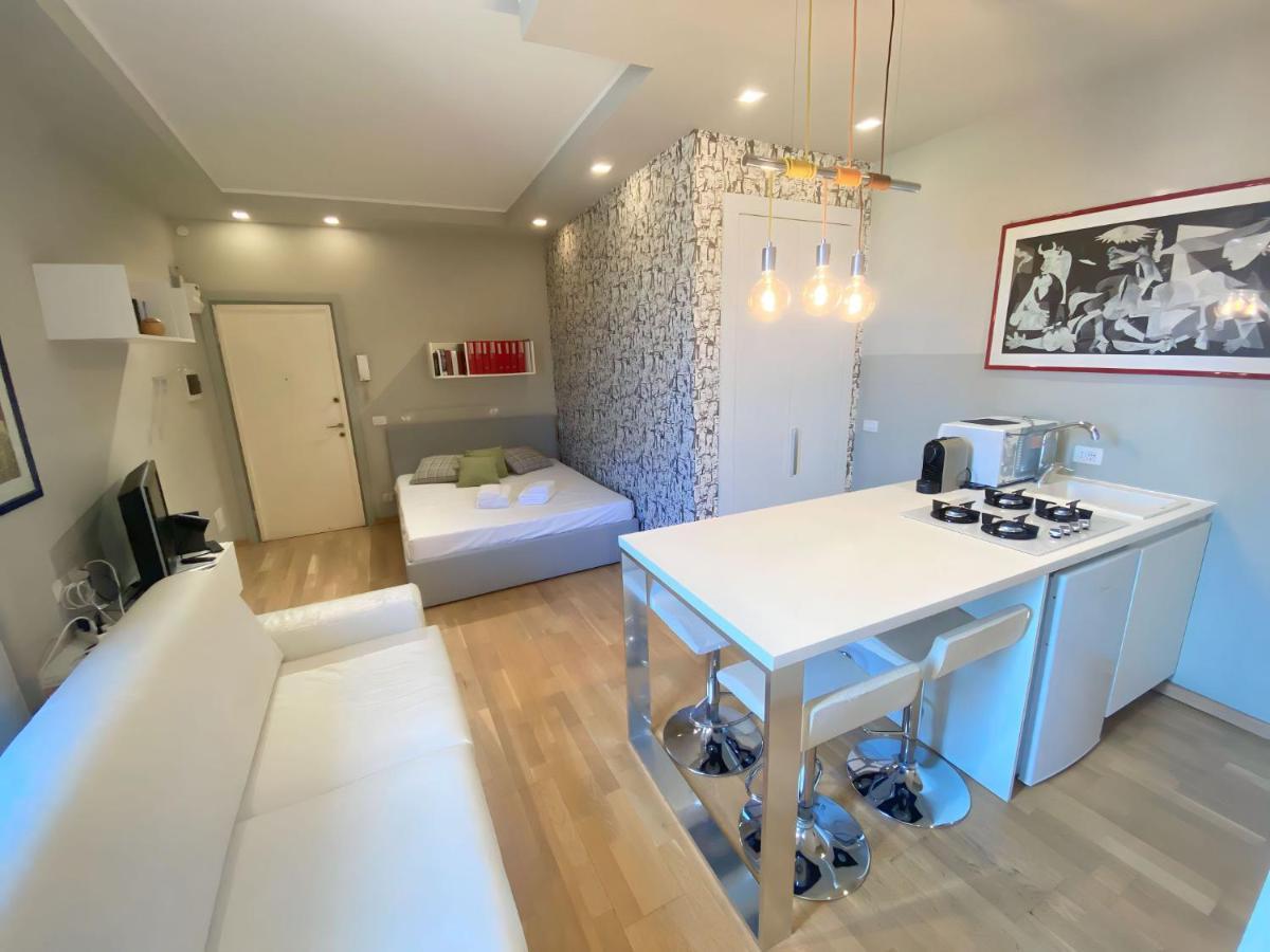 Viale Umbria Colorful And Cosy Studio Lejlighed Milano Eksteriør billede